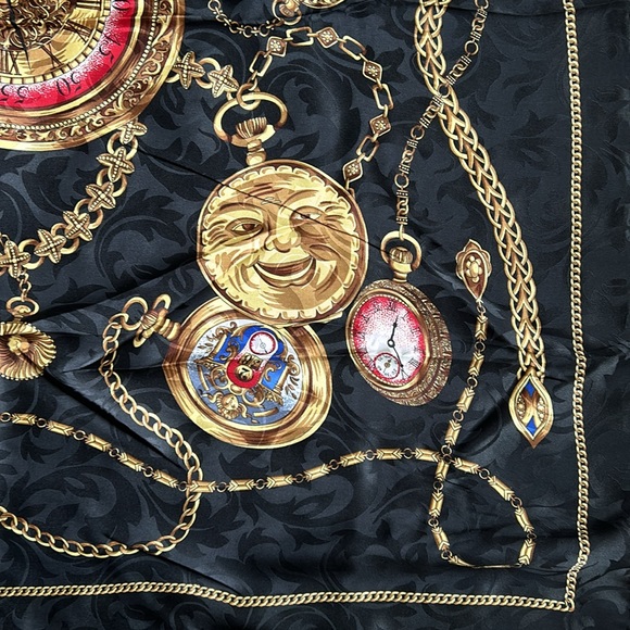 Seta Pura Square Silk Scarf - Picture 7 of 10